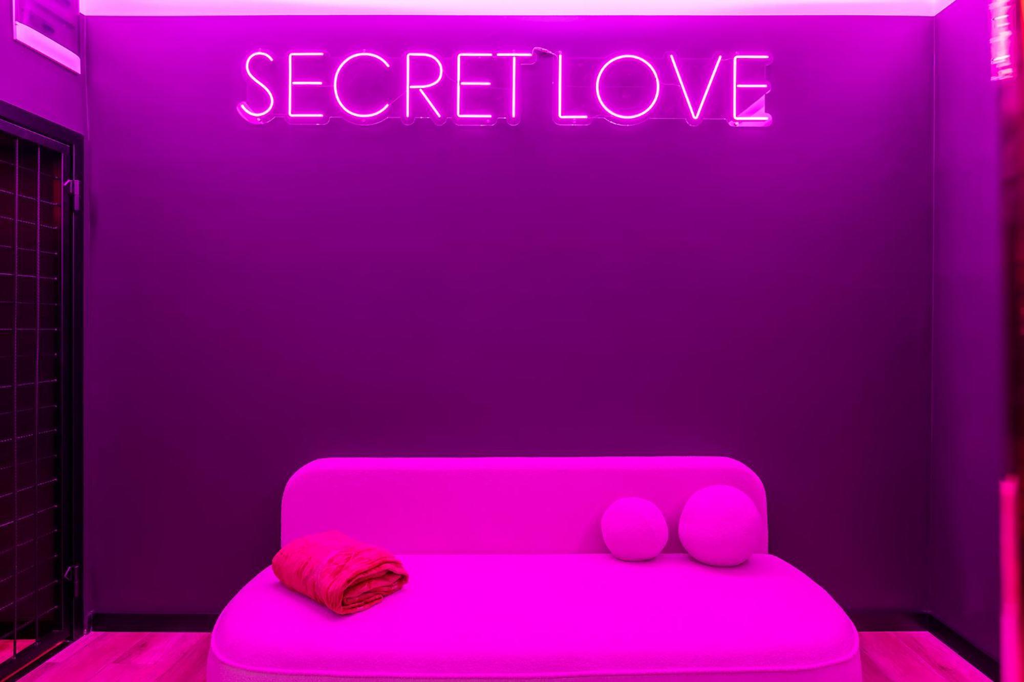 Secret Bdsm & Posen