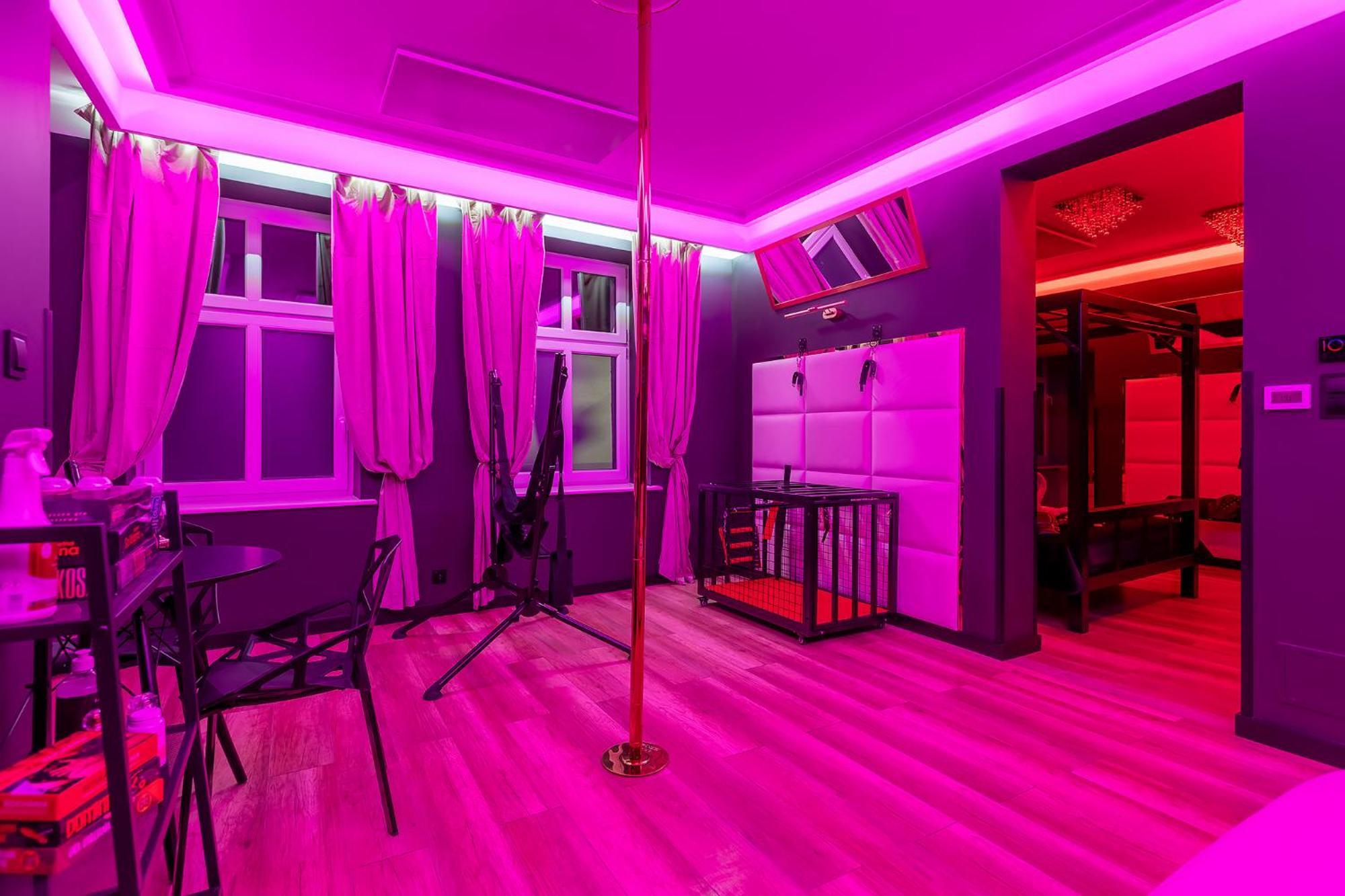 Apartment Secret Bdsm & Posen