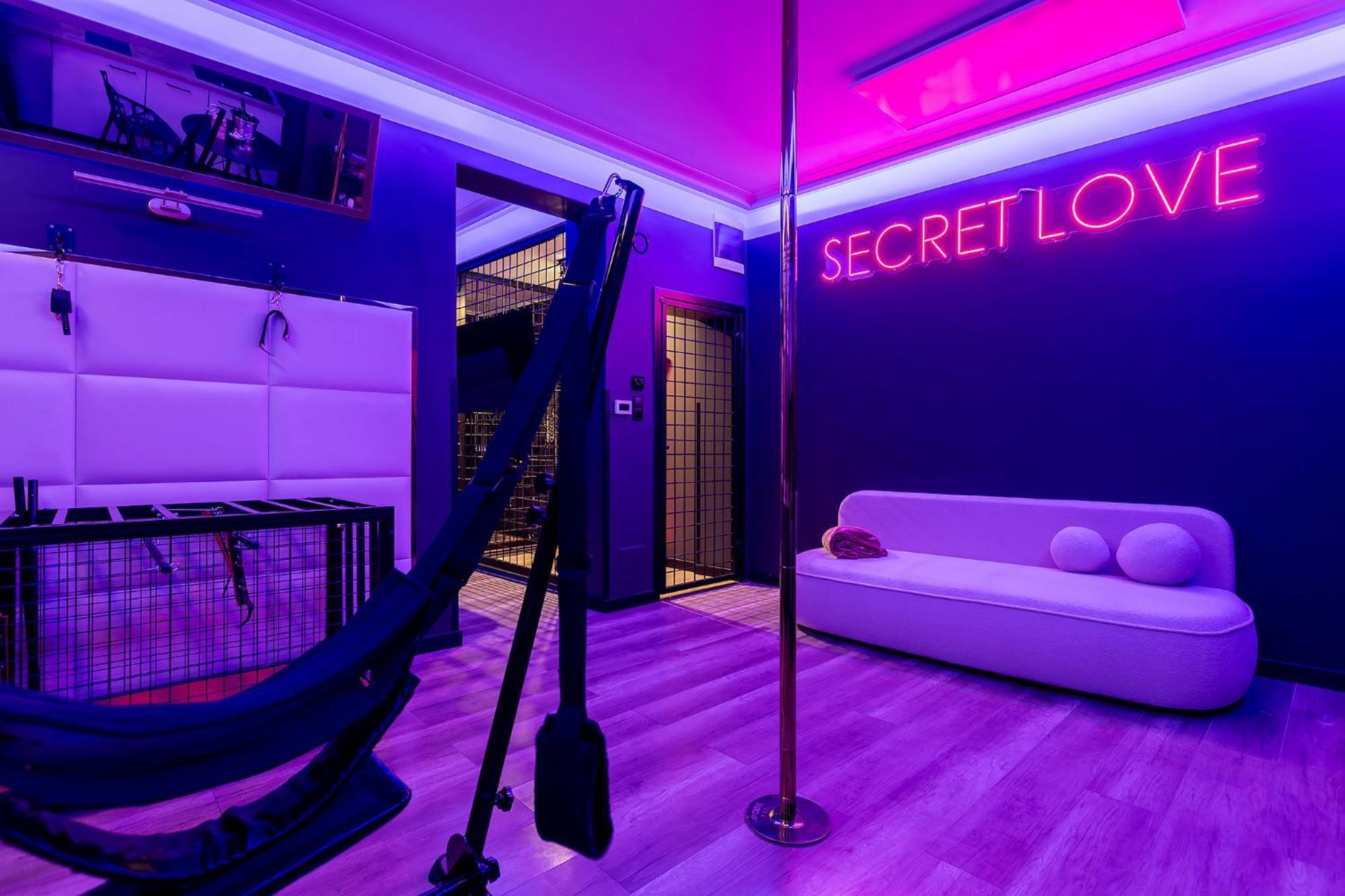 Secret Bdsm & *